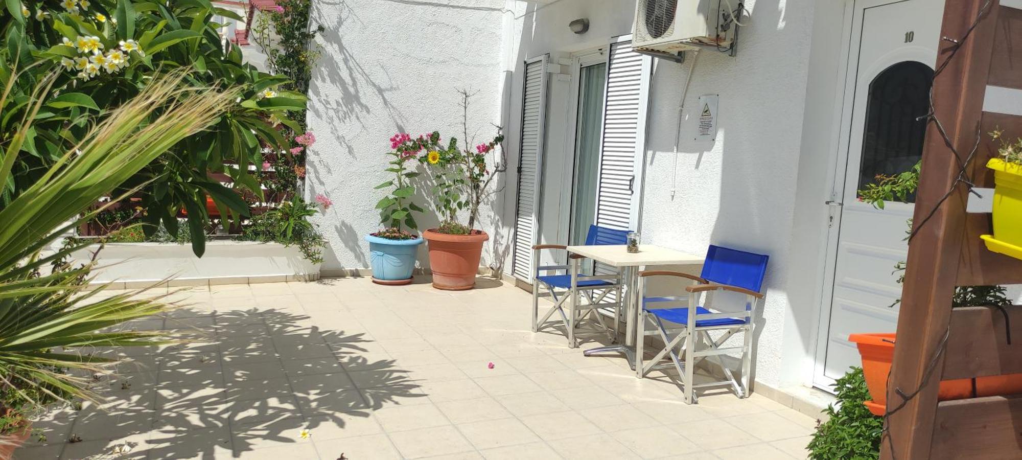 Nikos Studios Livadia  Rom bilde