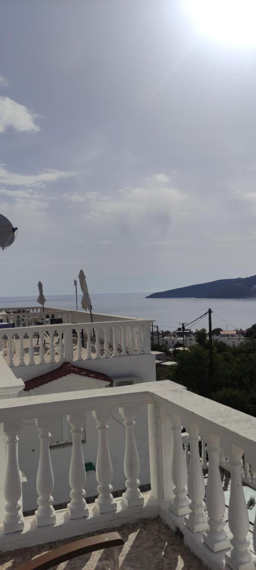 Nikos Studios Livadia  Rom bilde